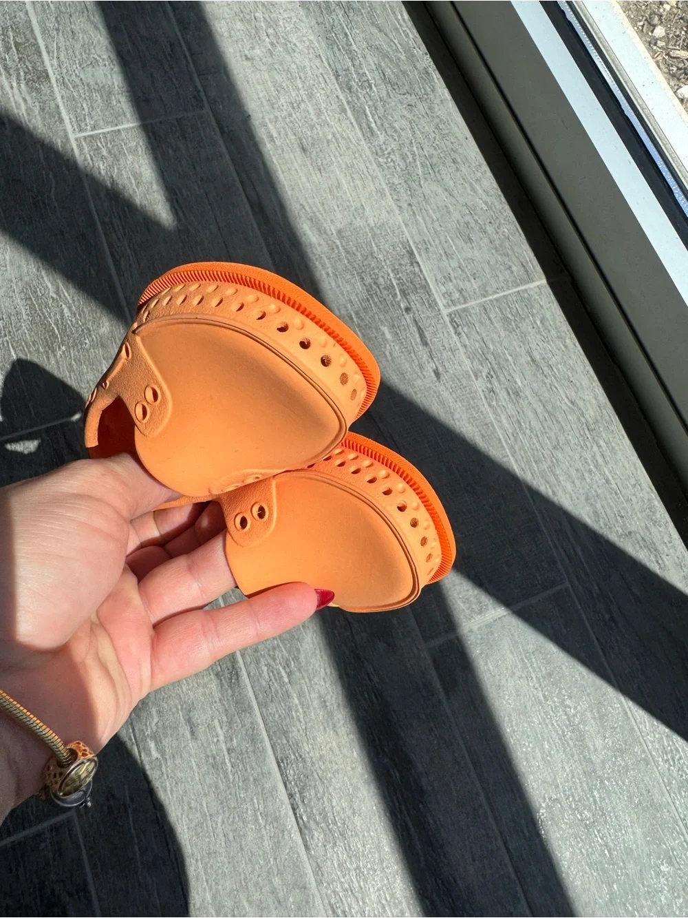 New Toddler NATIVE slip on water shoes